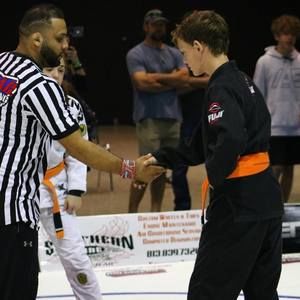 Meet your Posher, Connor